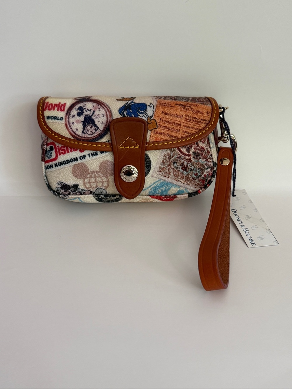 Disney Dooney & Bourke 2012 Vintage Map Wristlet NWT Donald Mickey Goofy Watch